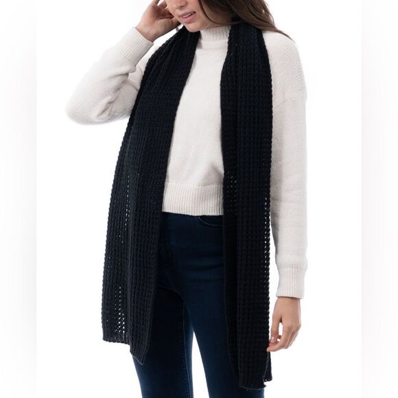 STYLE & CO Women's Solid Waffle-Knit Scarf - Picture 3 of 4